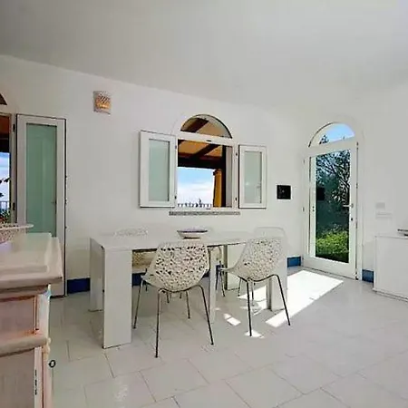 Magnificent Villa: Super Panoramic Nyaraló Costa Rei