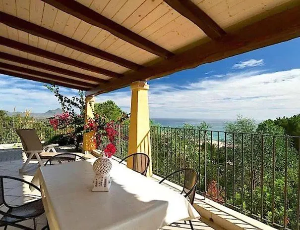 Magnificent Villa: Super Panoramic